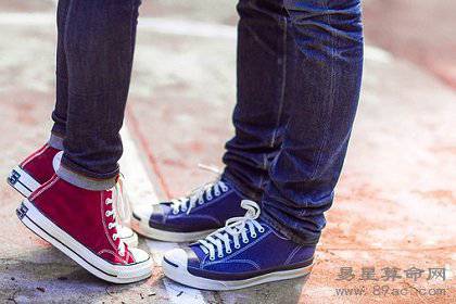 converse-2521534__340.jpg